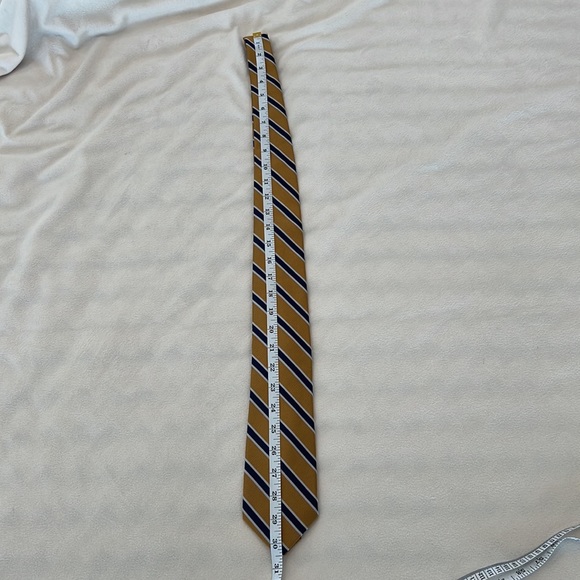 Jos. A. Bank Traveler Collection Gold, Navy Blue and Silver Long Tie 100% Silk - Picture 6 of 7